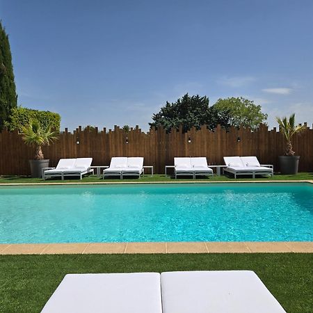 Hotel Le Saint-Genies Uzès Eksteriør bilde