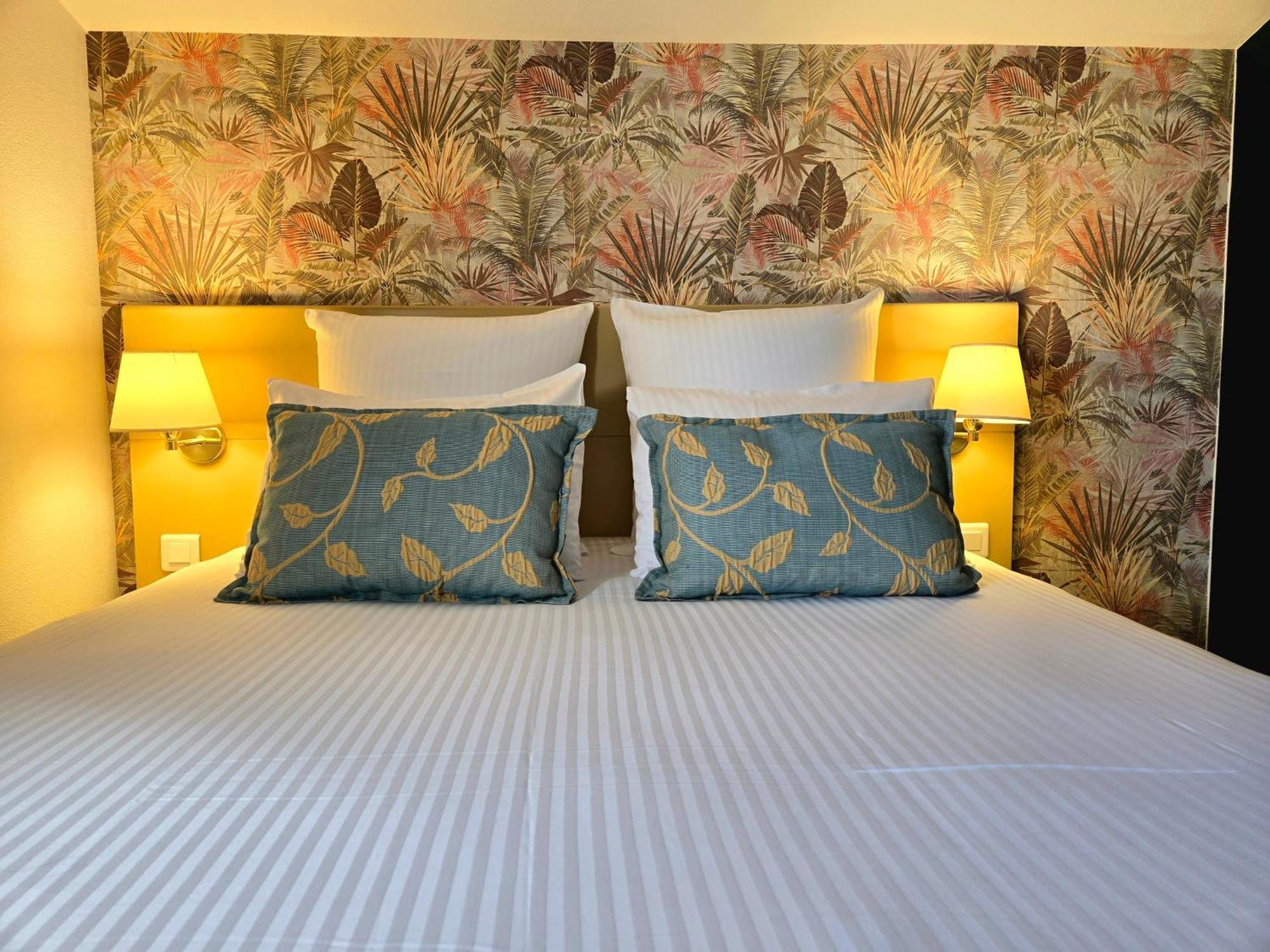 Hotel Le Saint-Genies Uzès Eksteriør bilde