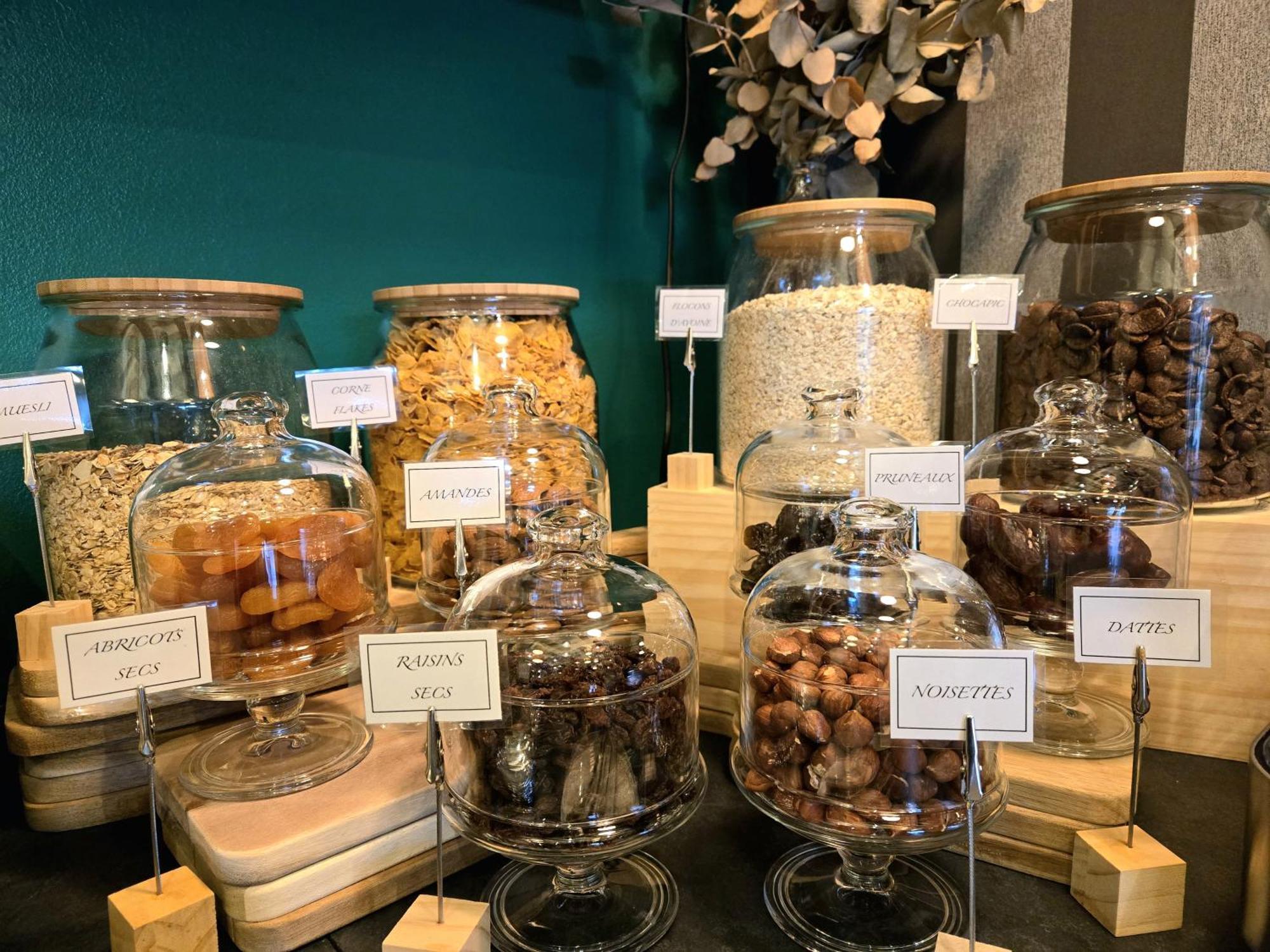 Hotel Le Saint-Genies Uzès Eksteriør bilde