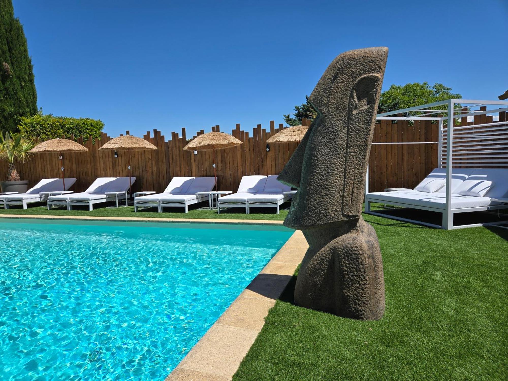 Hotel Le Saint-Genies Uzès Eksteriør bilde